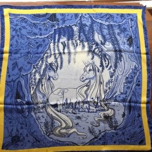 LuLaRoe Celebrate 5 Birthday Scarf Unicorn